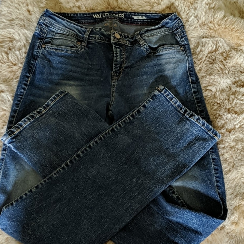 Boot cut jeans